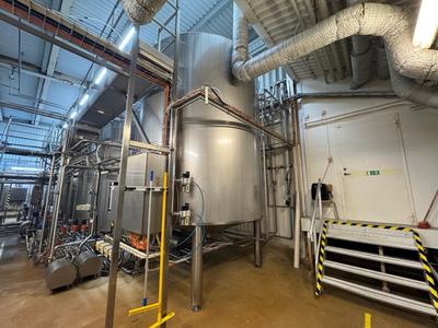 Immagine panoramica di 2010 Tankki s/s Tank 18.000L